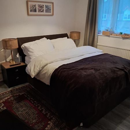 4 Mereside Walk Manchester Luaran gambar
