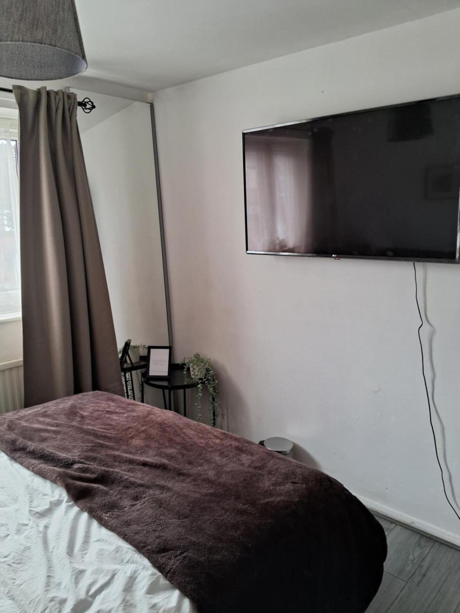 4 Mereside Walk Manchester Luaran gambar